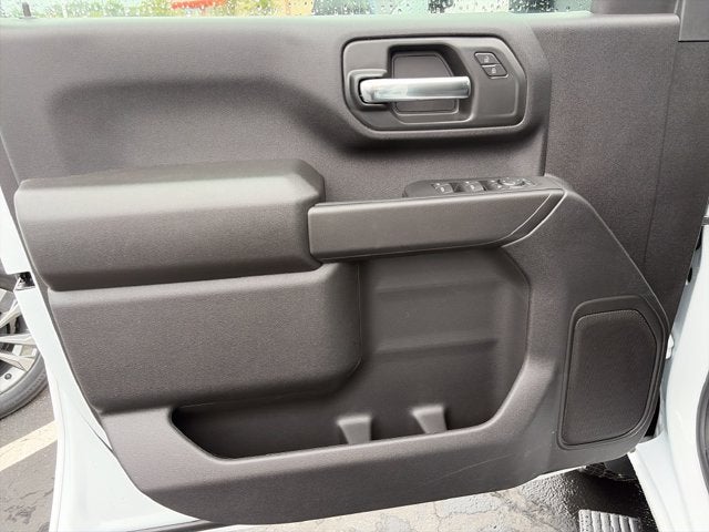 2026 Chevrolet Silverado 2500HD 4WD Crew Cab 159" Custom