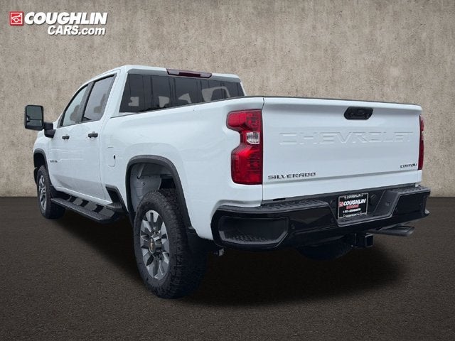 2026 Chevrolet Silverado 2500HD 4WD Crew Cab 159" Custom