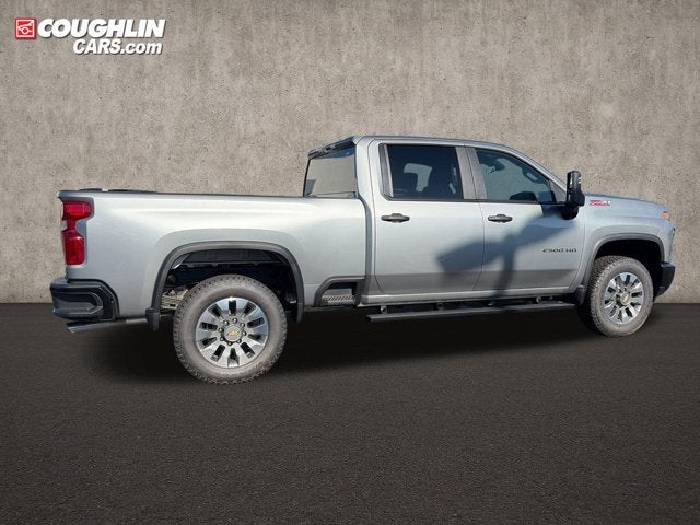 2026 Chevrolet Silverado 2500HD 4WD Crew Cab 159" Custom
