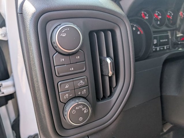 2026 Chevrolet Silverado 2500HD 4WD Crew Cab 172" Custom