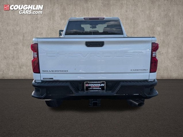 2026 Chevrolet Silverado 2500HD 4WD Crew Cab 172" Custom