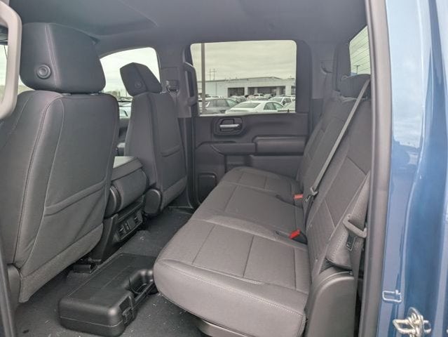 2026 Chevrolet Silverado 2500HD 4WD Crew Cab 172" Custom
