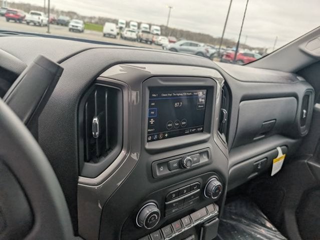 2026 Chevrolet Silverado 2500HD 4WD Crew Cab 172" Custom