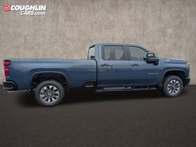 2026 Chevrolet Silverado 2500HD 4WD Crew Cab 172" Custom