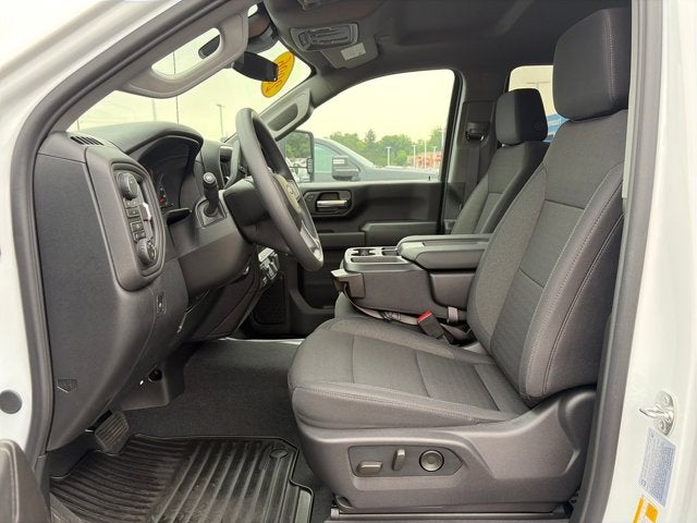 2026 Chevrolet Silverado 2500HD 4WD Crew Cab 159" Custom