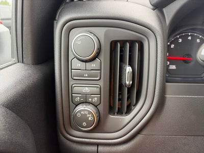 2026 Chevrolet Silverado 2500HD 4WD Crew Cab 159" Custom