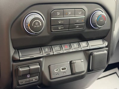 2026 Chevrolet Silverado 2500HD 4WD Crew Cab 159" Custom