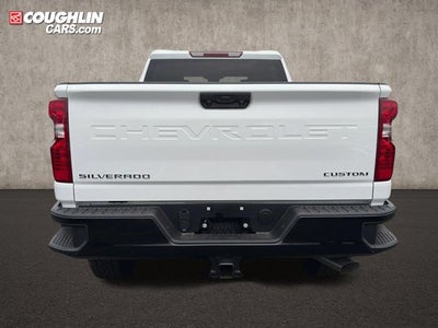 2026 Chevrolet Silverado 2500HD 4WD Crew Cab 159" Custom