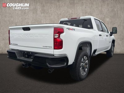 2026 Chevrolet Silverado 2500HD 4WD Crew Cab 159" Custom