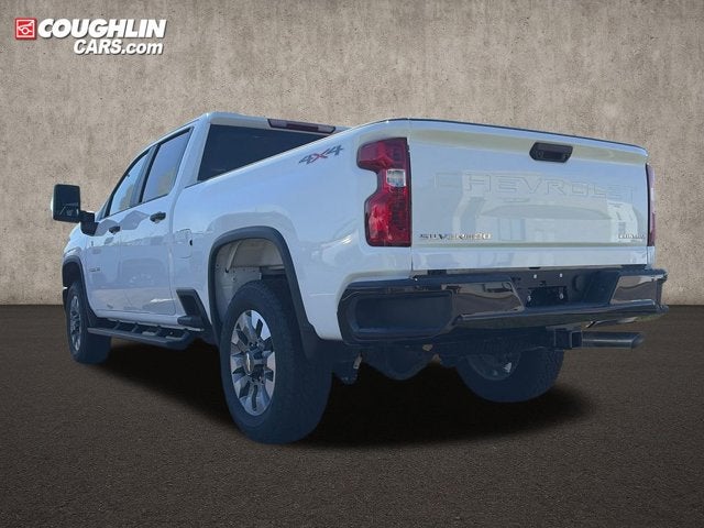 2026 Chevrolet Silverado 2500HD 4WD Crew Cab 159" Custom