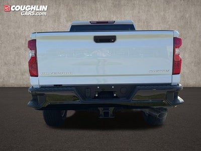 2026 Chevrolet Silverado 2500HD 4WD Crew Cab 159" Custom