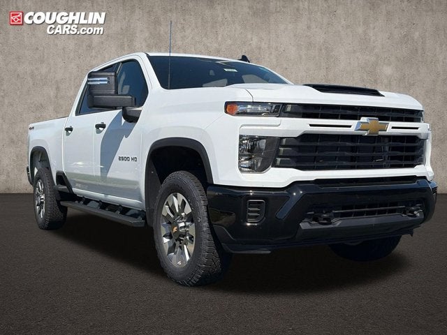 2026 Chevrolet Silverado 2500HD 4WD Crew Cab 159" Custom