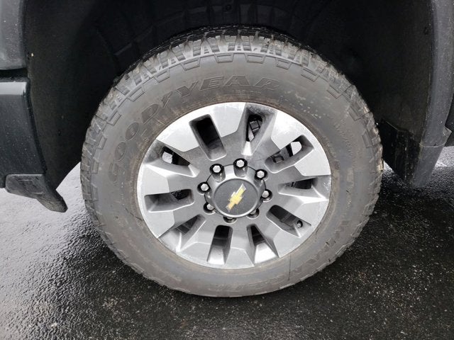 2026 Chevrolet Silverado 2500HD 4WD Crew Cab 172" Custom