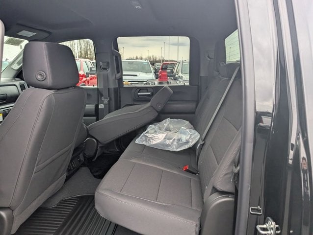 2026 Chevrolet Silverado 2500HD 4WD Crew Cab 159" Custom