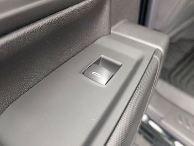 2026 Chevrolet Silverado 2500HD 4WD Crew Cab 159" Custom