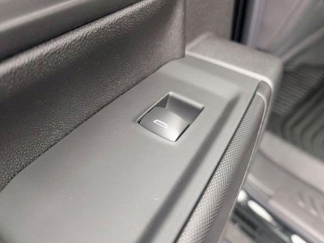 2026 Chevrolet Silverado 2500HD 4WD Crew Cab 159" Custom