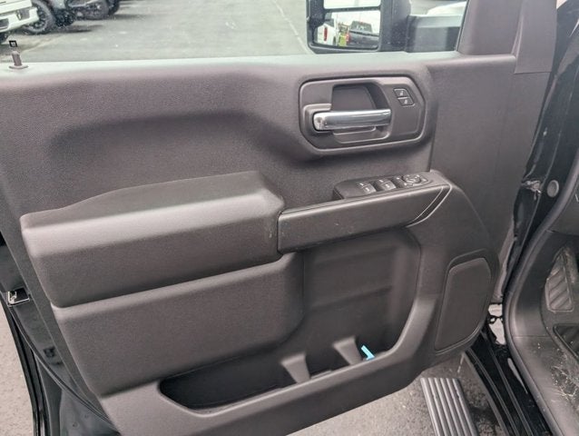 2026 Chevrolet Silverado 2500HD 4WD Crew Cab 159" Custom