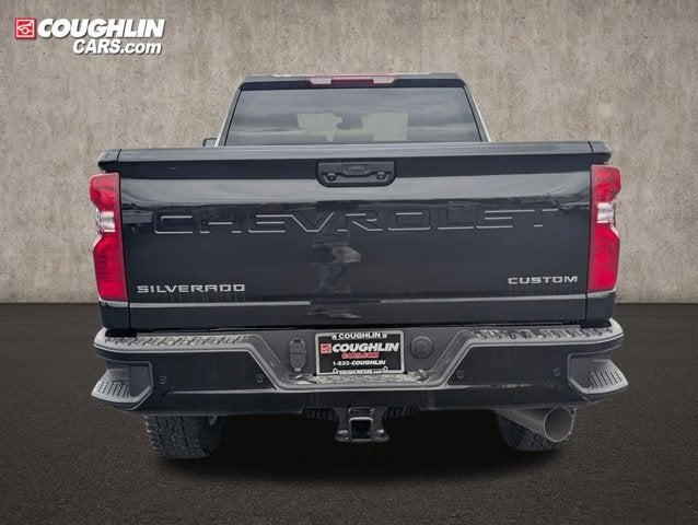 2026 Chevrolet Silverado 2500HD 4WD Crew Cab 159" Custom