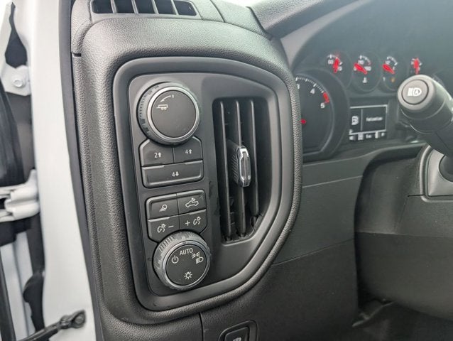 2026 Chevrolet Silverado 2500HD 4WD Crew Cab 159" Custom