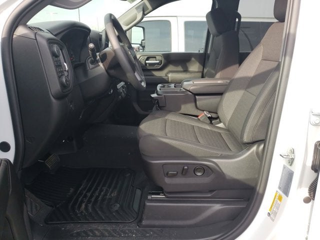 2026 Chevrolet Silverado 2500HD 4WD Crew Cab 172" Custom