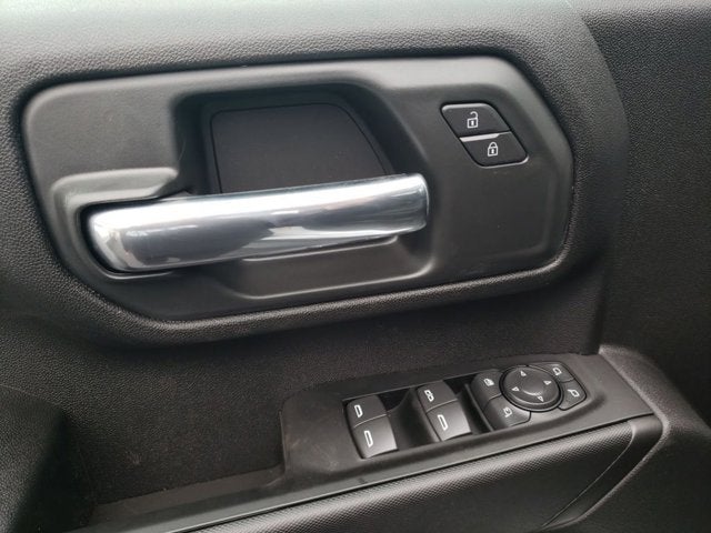 2026 Chevrolet Silverado 2500HD 4WD Double Cab 149" Custom