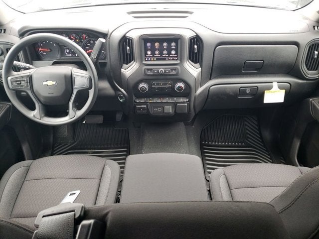 2026 Chevrolet Silverado 2500HD 4WD Double Cab 149" Custom