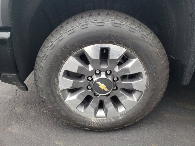 2026 Chevrolet Silverado 2500HD 4WD Double Cab 149" Custom