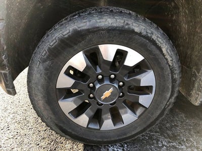 2021 Chevrolet Silverado 2500HD 4WD Double Cab 162" Custom