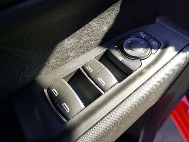 2026 Chevrolet Silverado 1500 4WD Crew Cab 147" Custom