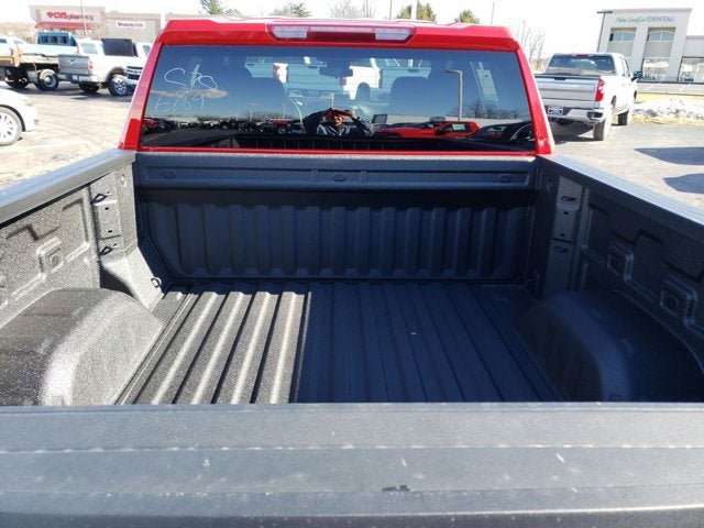 2026 Chevrolet Silverado 1500 4WD Crew Cab 147" Custom