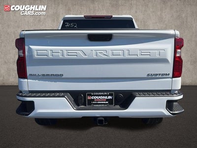 2026 Chevrolet Silverado 1500 4WD Crew Cab 147" Custom
