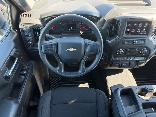 2026 Chevrolet Silverado 1500 4WD Crew Cab 147" Custom