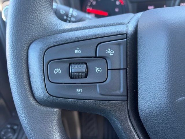 2026 Chevrolet Silverado 1500 4WD Crew Cab 147" Custom