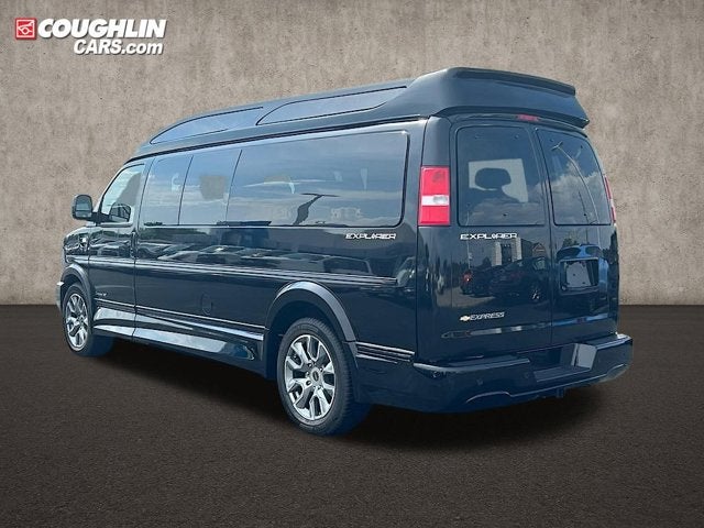 2025 Chevrolet Express Cargo Van Work Van