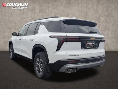 2026 Chevrolet Traverse FWD LT