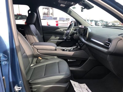 2025 Chevrolet Traverse FWD LT