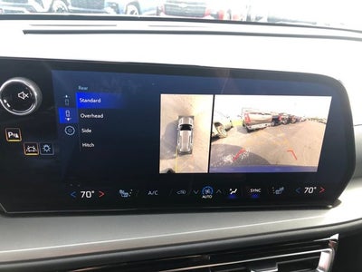 2025 Chevrolet Traverse FWD LT