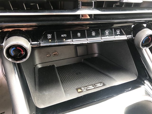 2025 Chevrolet Traverse FWD LT