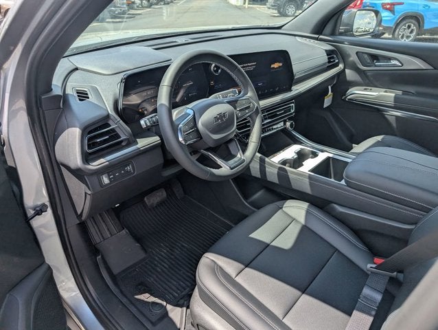 2026 Chevrolet Traverse AWD LT