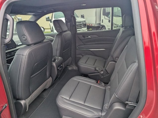 2026 Chevrolet Traverse AWD LT