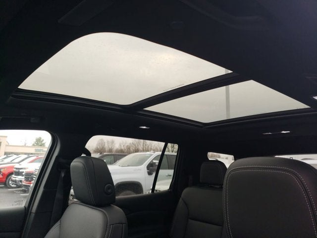 2026 Chevrolet Traverse AWD LT