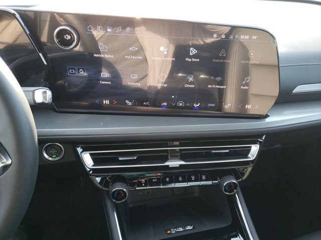 2026 Chevrolet Traverse AWD LT