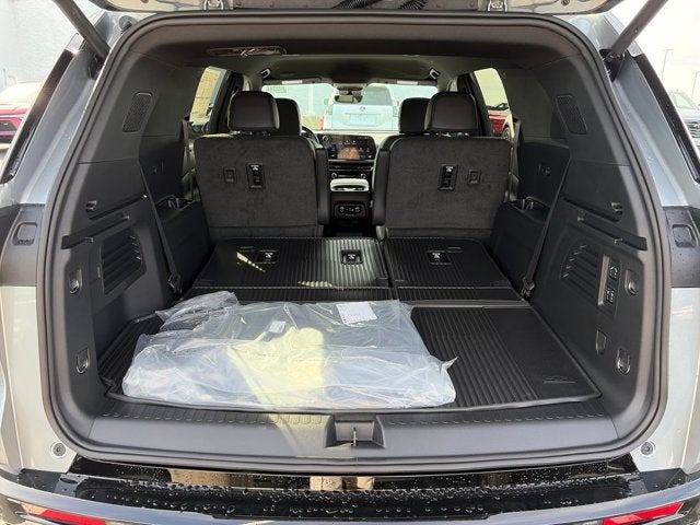 2027 Chevrolet Traverse AWD RS