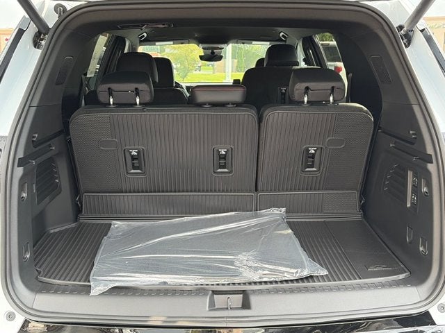 2027 Chevrolet Traverse AWD RS