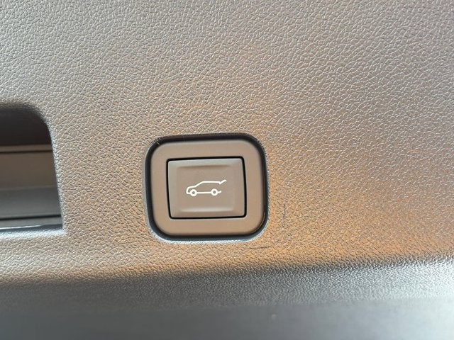 2027 Chevrolet Traverse AWD RS