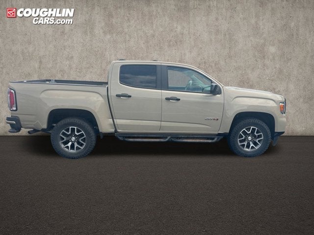 2022 GMC Canyon 4WD AT4 w/Leather