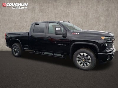 2026 Chevrolet Silverado 2500HD 4WD Crew Cab 159" Custom