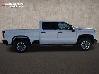2026 Chevrolet Silverado 2500HD 4WD Crew Cab 159" Custom