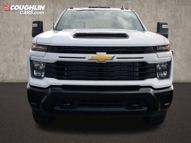 2026 Chevrolet Silverado 2500HD 4WD Crew Cab 159" Custom