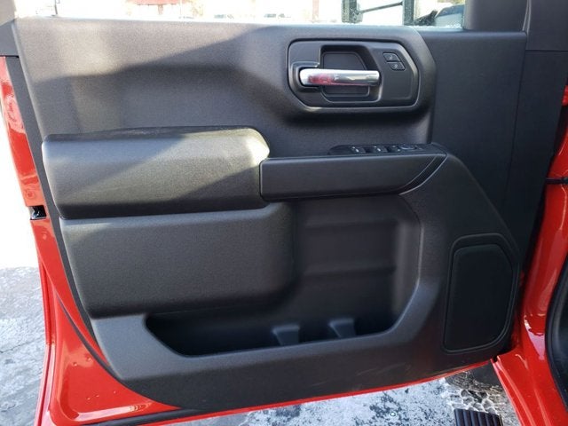 2026 Chevrolet Silverado 2500HD 4WD Crew Cab 159" Custom